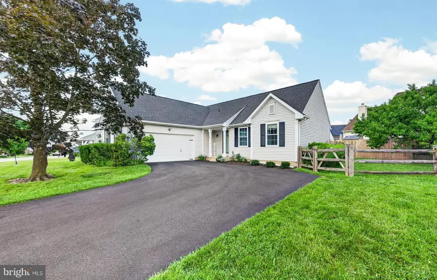 154 Sugarberry Dr, New Castle, DE 19720 - #2