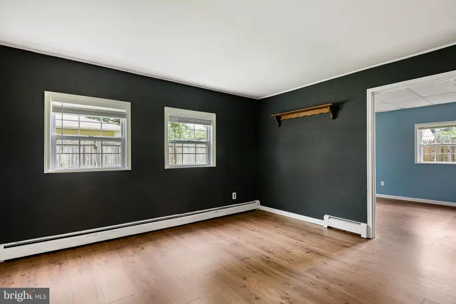 9 Kullen Dr, Newark, DE 19713 - #2