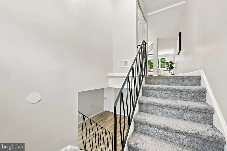 48 Oakmont Dr, New Castle, DE 19720 - #3