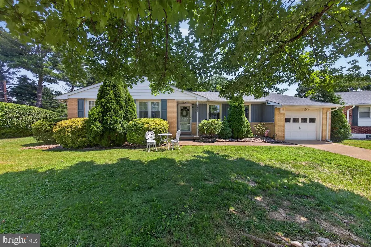 2605 Belaire Dr, Wilmington, DE 19808 - #1