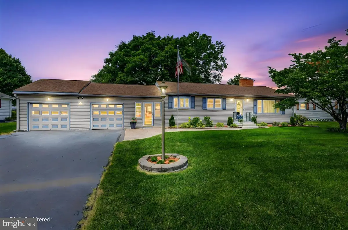1806 Old Coochs Bridge Rd, Newark, DE 19702 - #1
