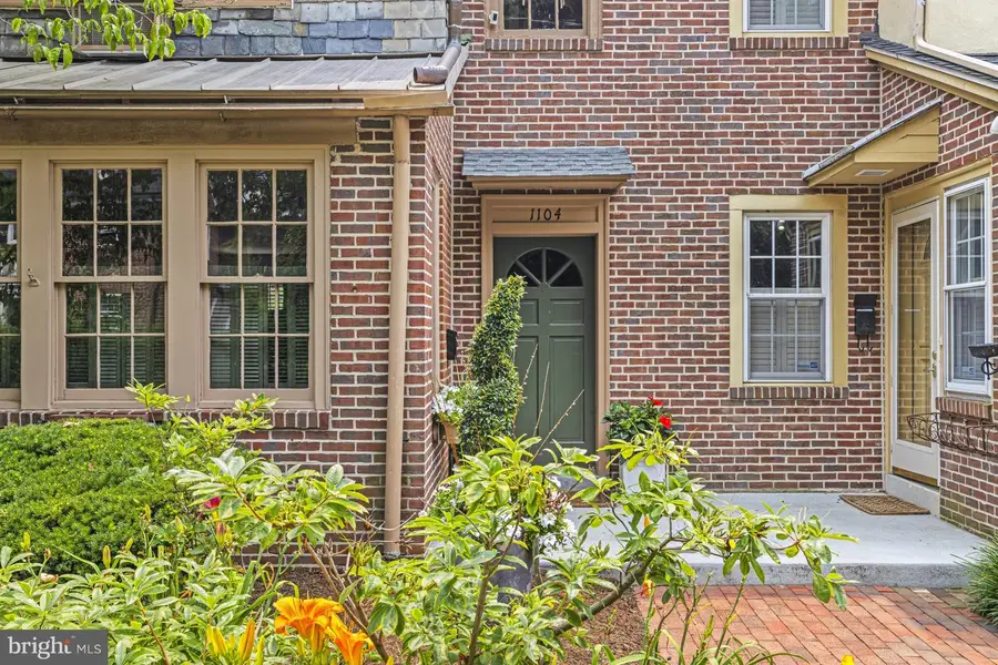 1104 Woodlawn Ave, Wilmington, DE 19805 - #3