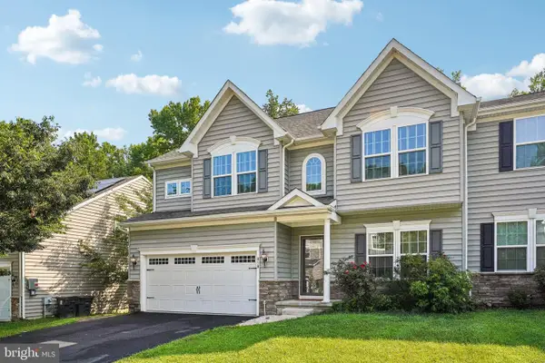 818 N Aikens Tavern Ct, NEWARK, DE 19702