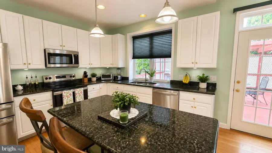 1 Henlopen Ct, Newark, DE 19711 - #3