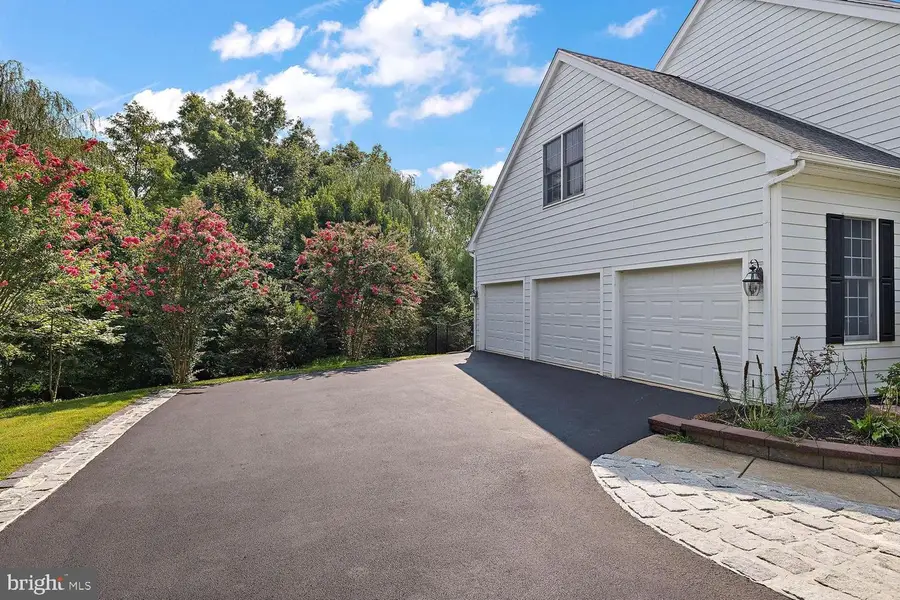 11 Devonshire Ct, Wilmington, DE 19807 - #3
