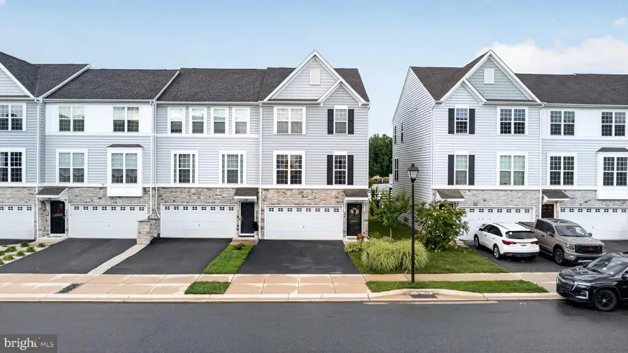 434 Wyatt Dr, Townsend, DE 19734 - #2