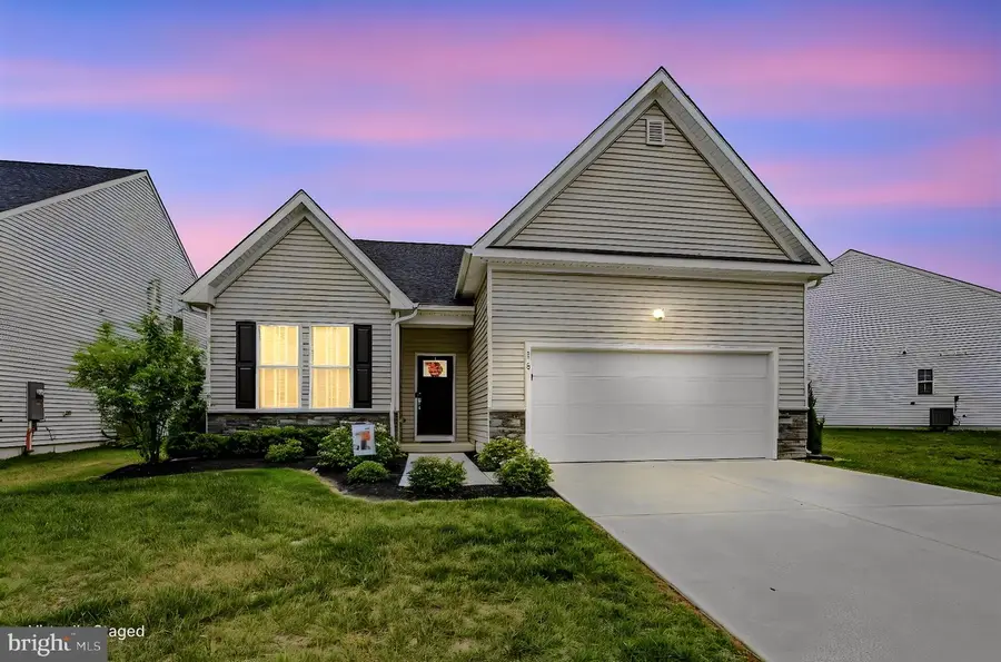 678 Mayfield Falls Dr, Newark, DE 19702 - #2