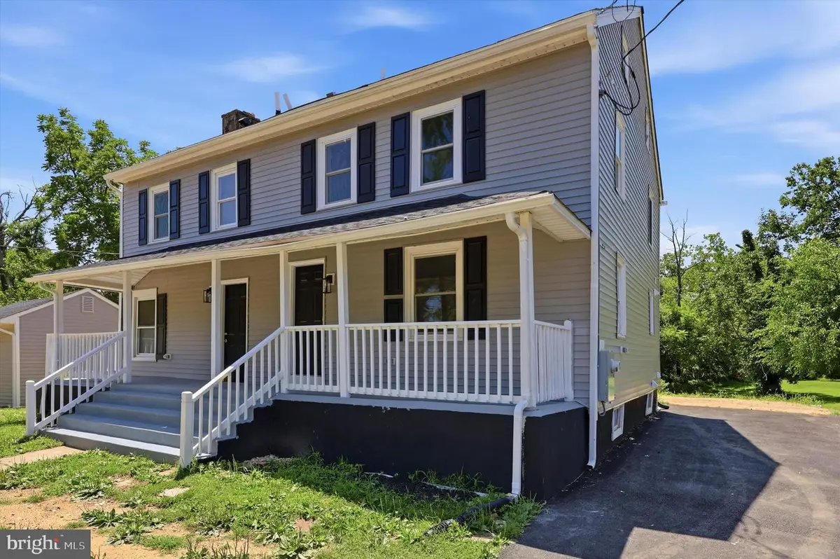 28-30 E Main St, Newark, DE 19702 - #1