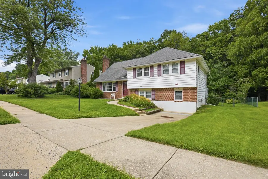 11 Sturbridge Dr, Wilmington, DE 19810 - #2