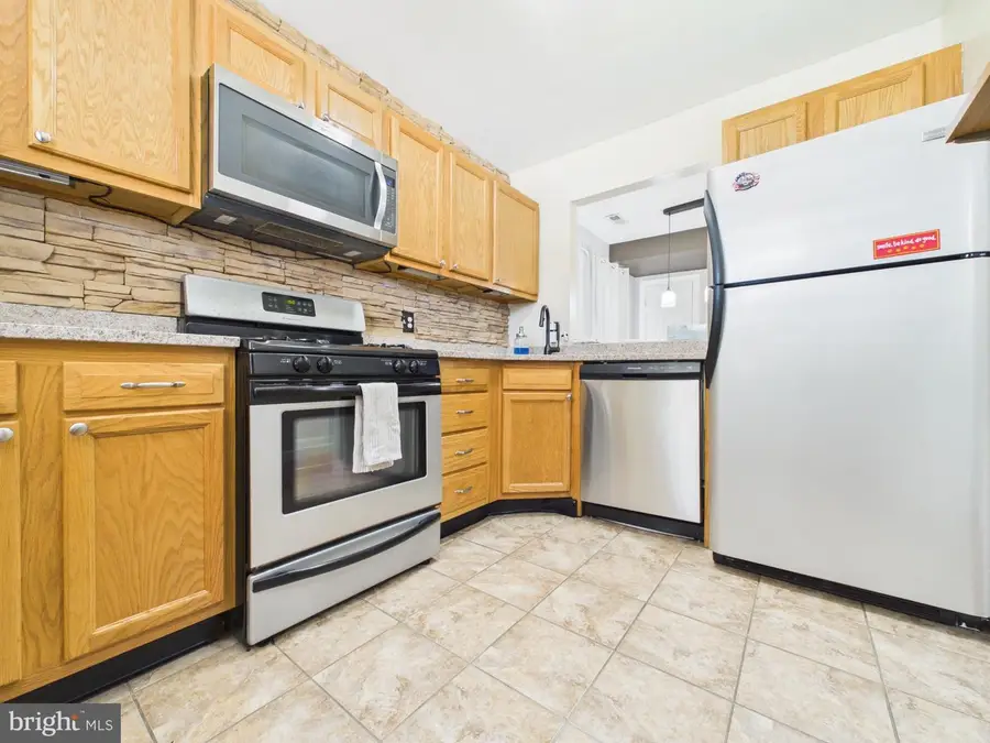 33 Stephanie Dr, Bear, DE 19701 - #2