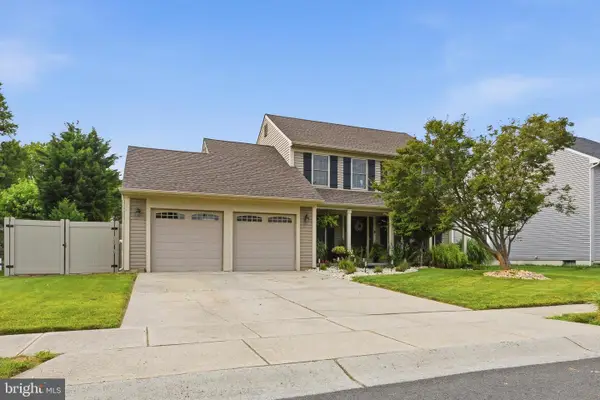 10 Wildfields Ct, BEAR, DE 19701