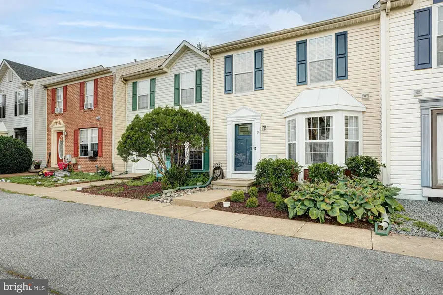 9 W Christina Pl, Newark, DE 19702 - #3