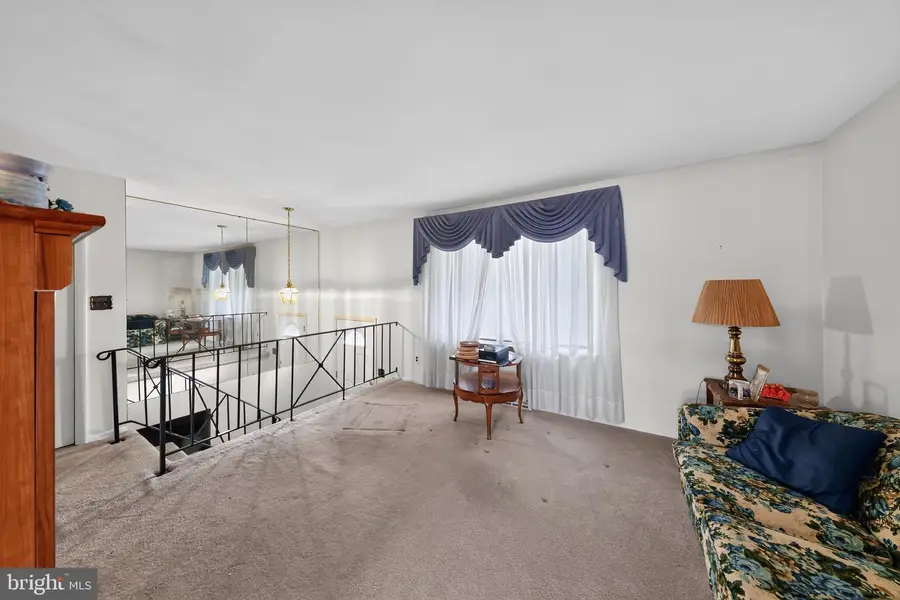 13 White Clay Cres, Newark, DE 19711 - #2