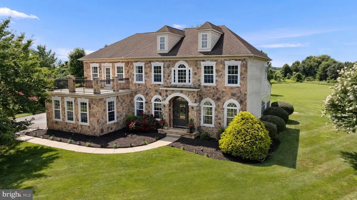 711 Sloop Ct, Newark, DE 19702 - #1