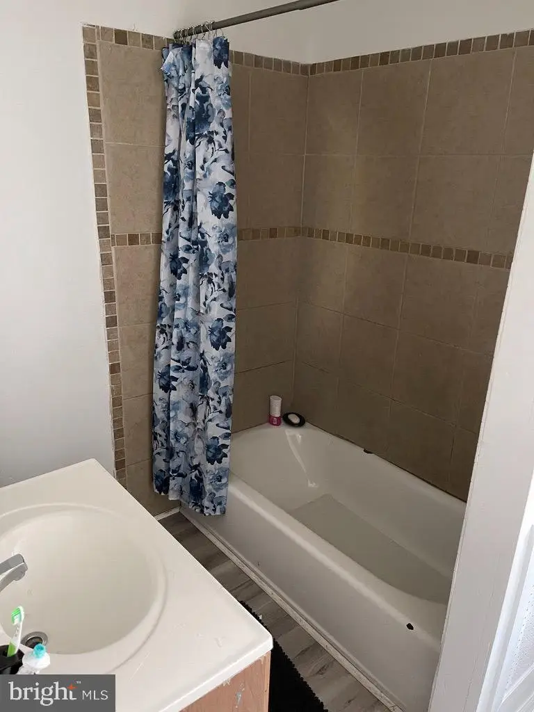 704 E 11th St, Wilmington, DE 19801 - #2