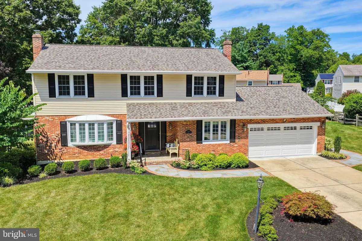 2301 Beacon Hill Dr, Wilmington, DE 19810 - #1
