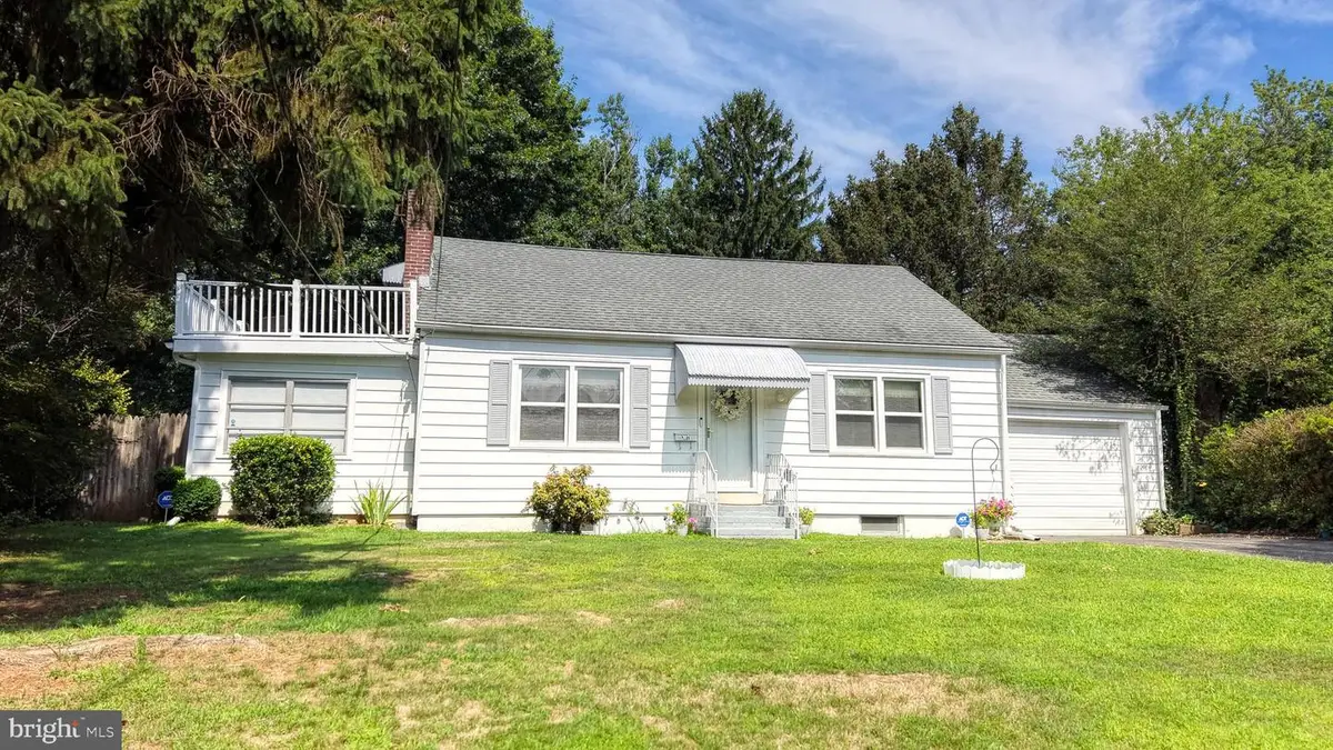 307 Channel Rd, Wilmington, DE 19809 - #1