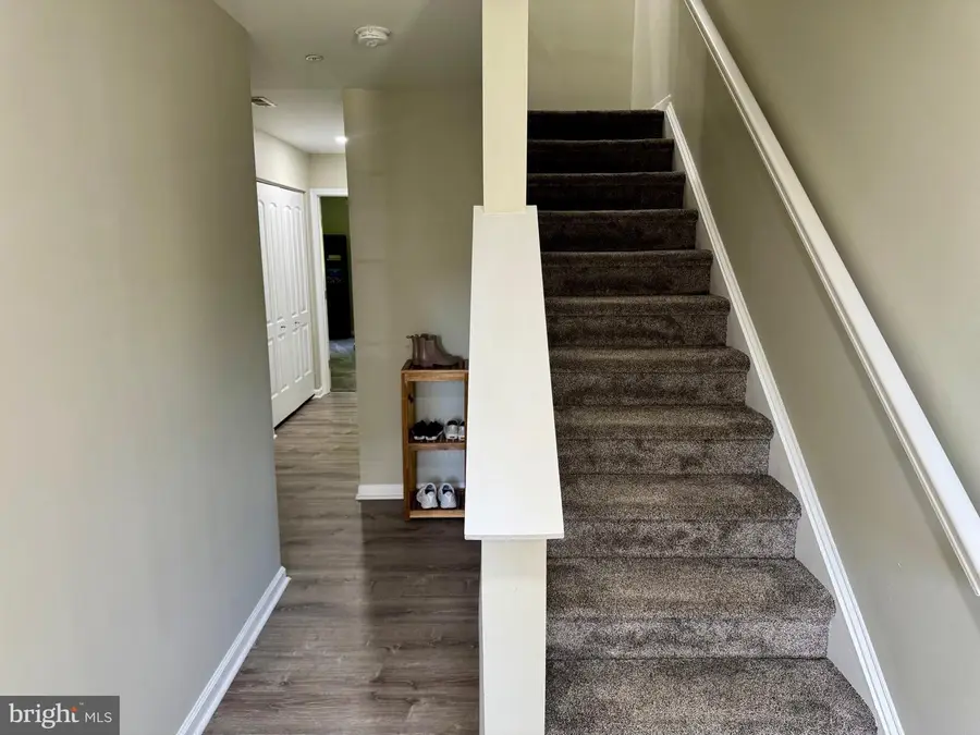 707 S Twin Lakes Blvd, Newark, DE 19711 - #3
