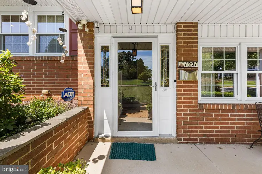 1221 Pecksniff Rd, Wilmington, DE 19808 - #2