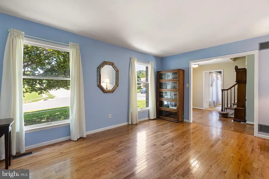 119 E Wilkerdean Dr E, Newark, DE 19711 - #3