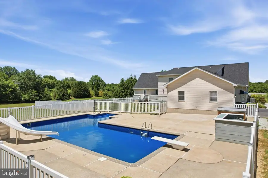 636 Main St, Odessa, DE 19730 - #3