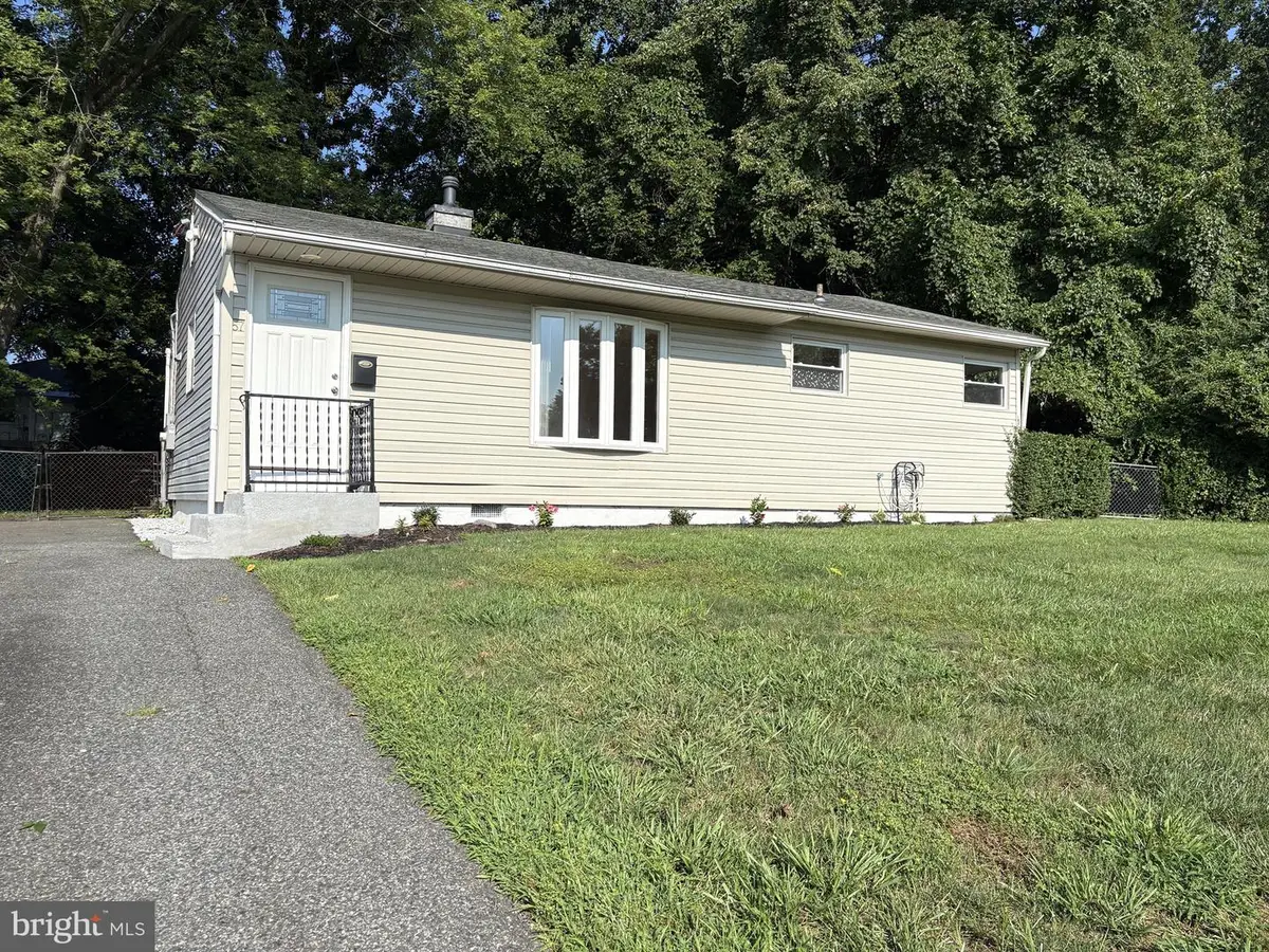 57 Saint John Dr, Wilmington, DE 19808 - #1