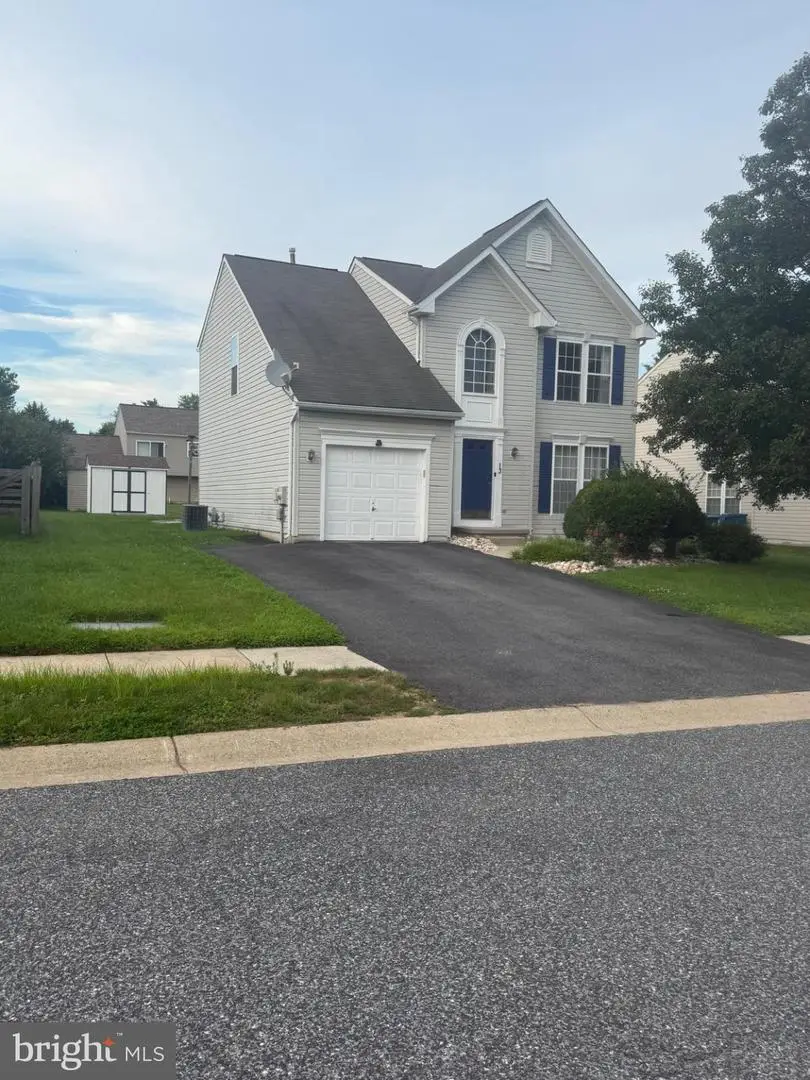13 Surrey, New Castle, DE 19720 - #1