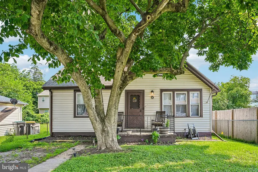 5 Frazier Ave, New Castle, DE 19720 - #2