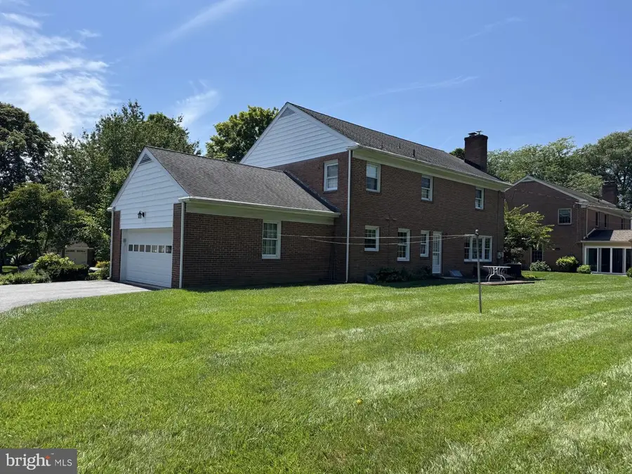 321 Spalding Dr, Wilmington, DE 19803 - #2