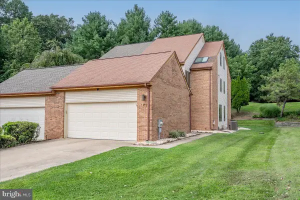 10 Bowie Dr, WILMINGTON, DE 19808