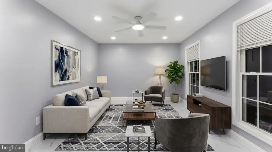 7 Greenwich Ct, Newark, DE 19702 - #2