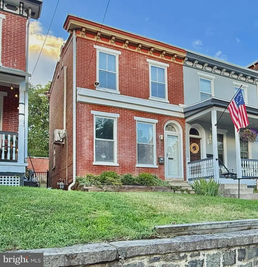 819 N Van Buren St, Wilmington, DE 19806 - #3