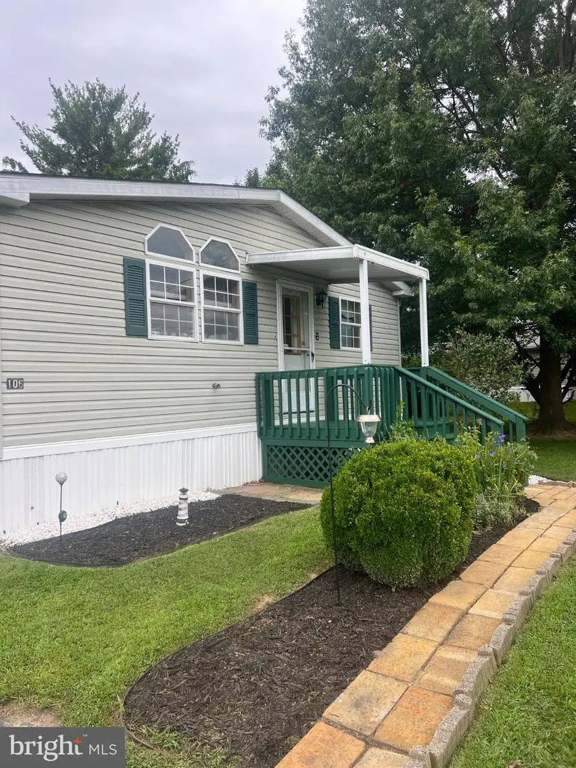 106 W Tulip Ln #322, Newark, DE 19713 - #2