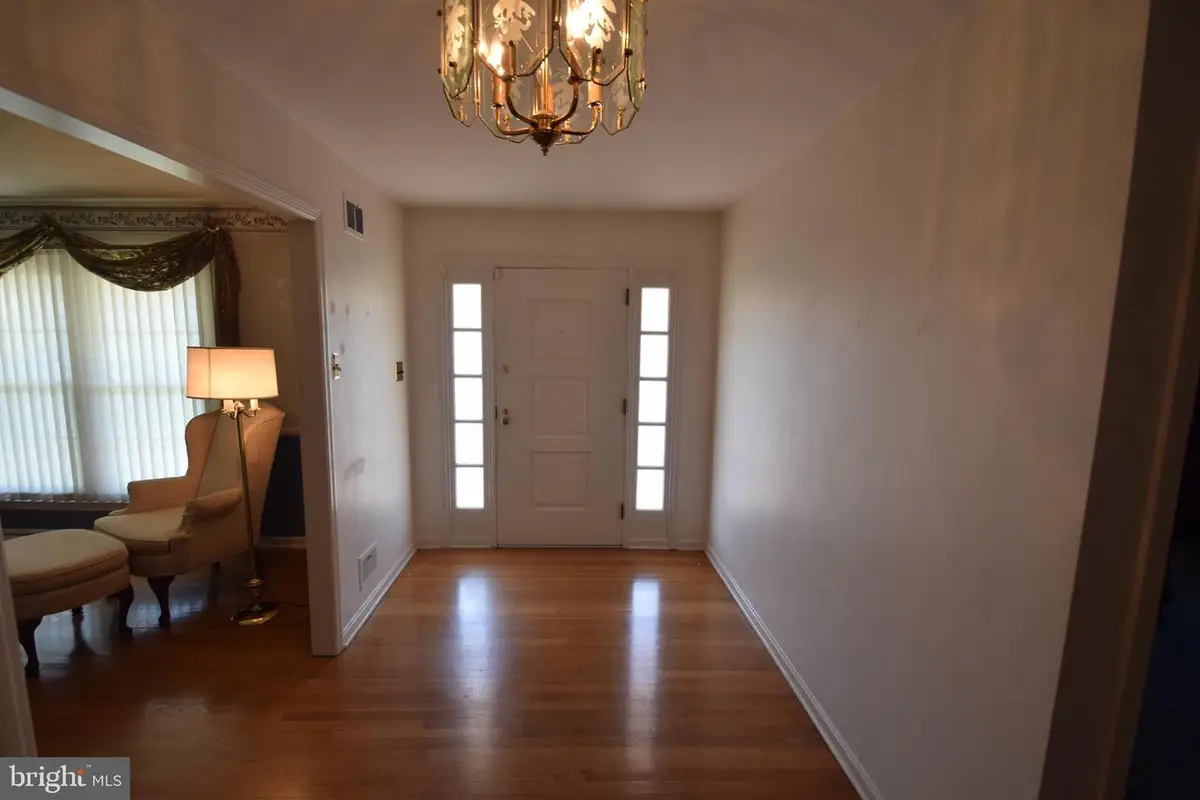 807 Seville Ave, Wilmington, DE 19809 - #1