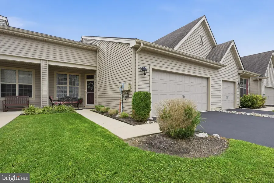 6 Fountainview Dr, Newark, DE 19713 - #2