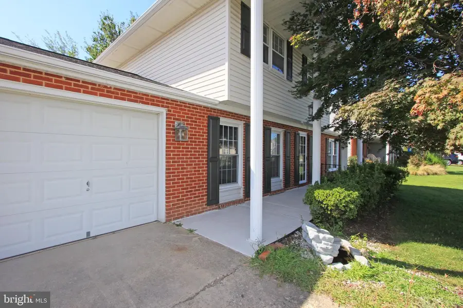214 Mccallmont Rd, New Castle, DE 19720 - #3