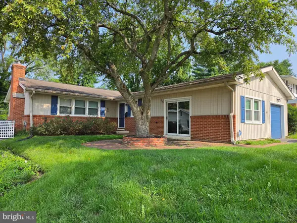 6 Windflower Dr, NEWARK, DE 19711