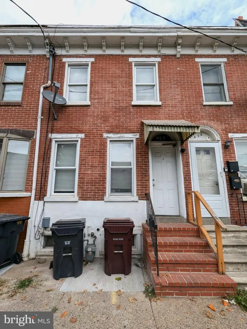421 E 9th St, Wilmington, DE 19801 - #1