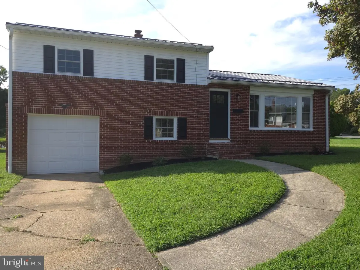 2444 Owen Dr, Pike Creek Central Kirkwood, DE 19808 - #1