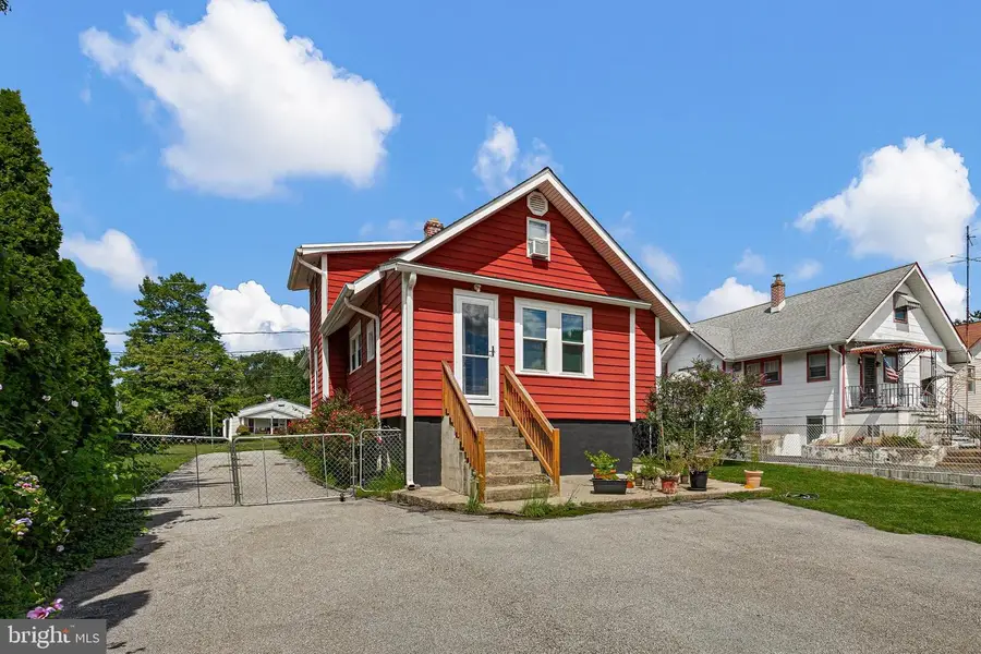 2404 Lincoln Ave, Claymont, DE 19703 - #2