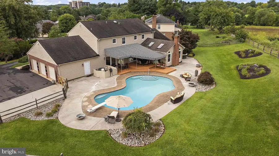 14 Thornberry Ln, Hockessin, DE 19707 - #3