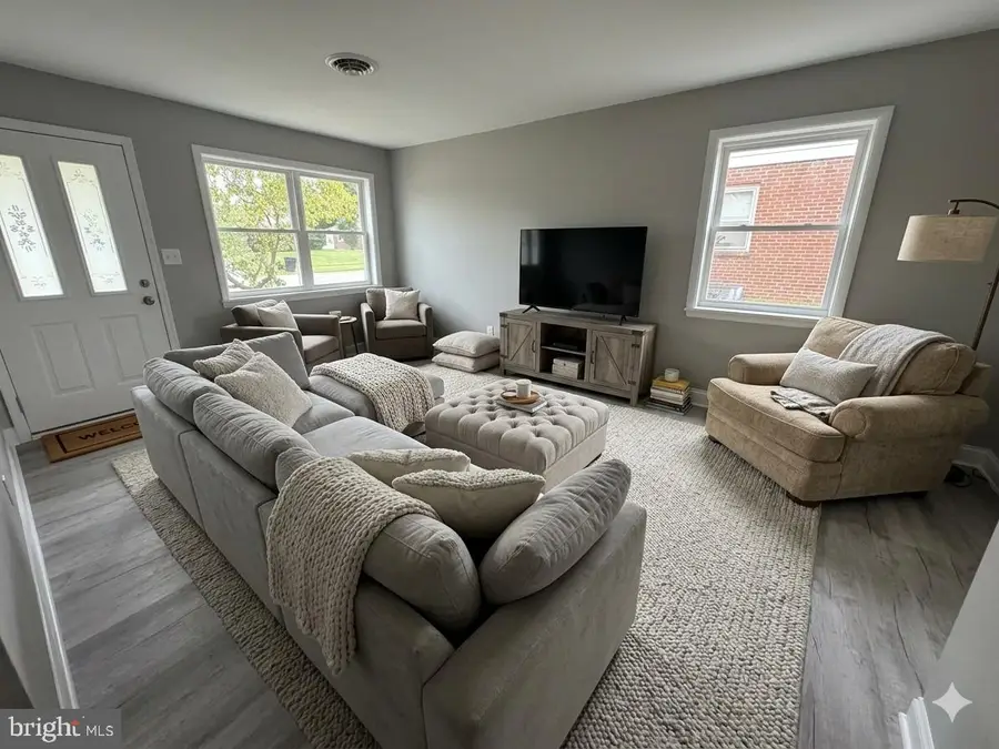 225 Bassett Ave, New Castle, DE 19720 - #3