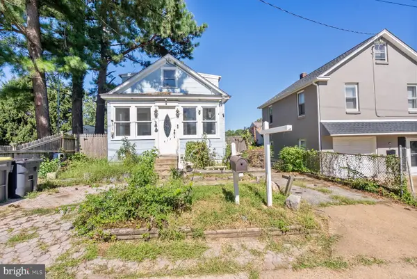 414 8th St, NEW CASTLE, DE 19720