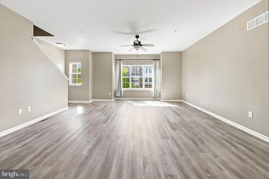 34 Munro Rd, Newark, DE 19711 - #2