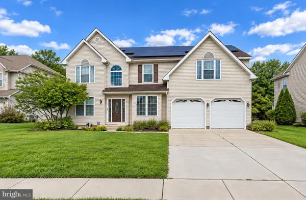 122 Hannum Dr, BEAR, DE 19701