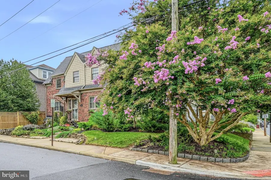 710 W 23rd St, Wilmington, DE 19802 - #2
