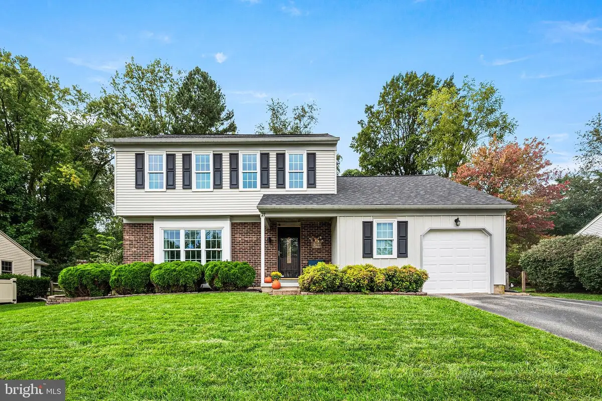 27 Winding Hill Dr, Hockessin, DE 19707 - #1