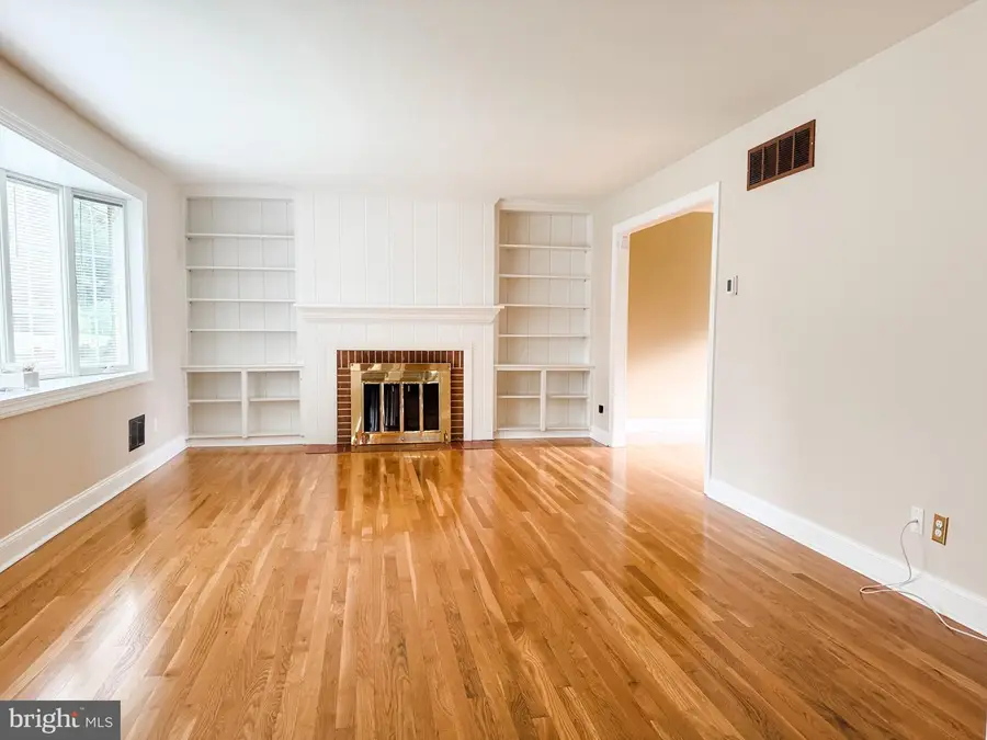 208 Sypherd Dr, Newark, DE 19711 - #3