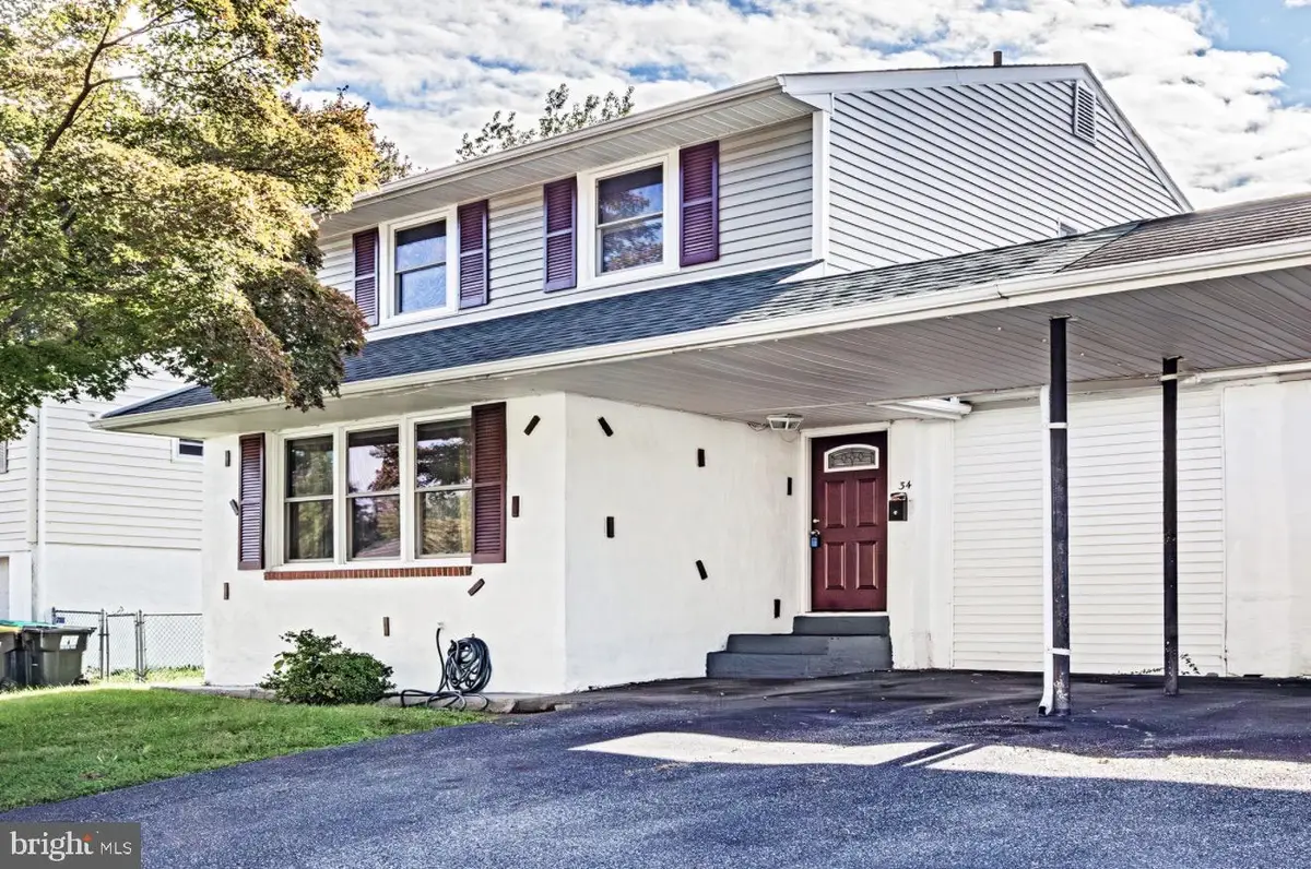 734 Plumtree Ln, Claymont, DE 19703 - #1