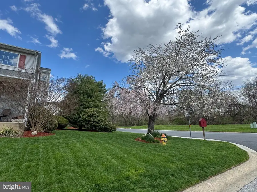 102 Shinn Cir, Wilmington, DE 19808 - #2
